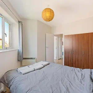 Apartment Stunning Aparment In Canada Water United Kingdom