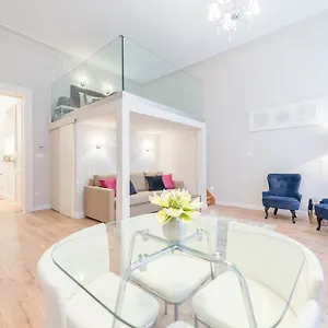 Apartment White Trees, Budapest